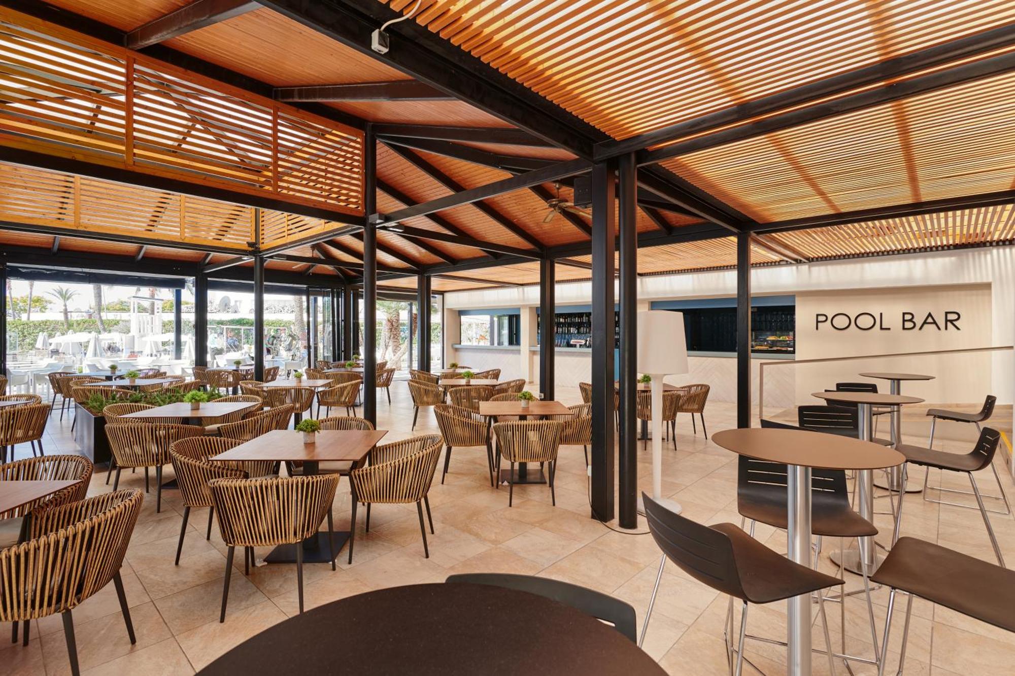 Protur Playa & Hotel
